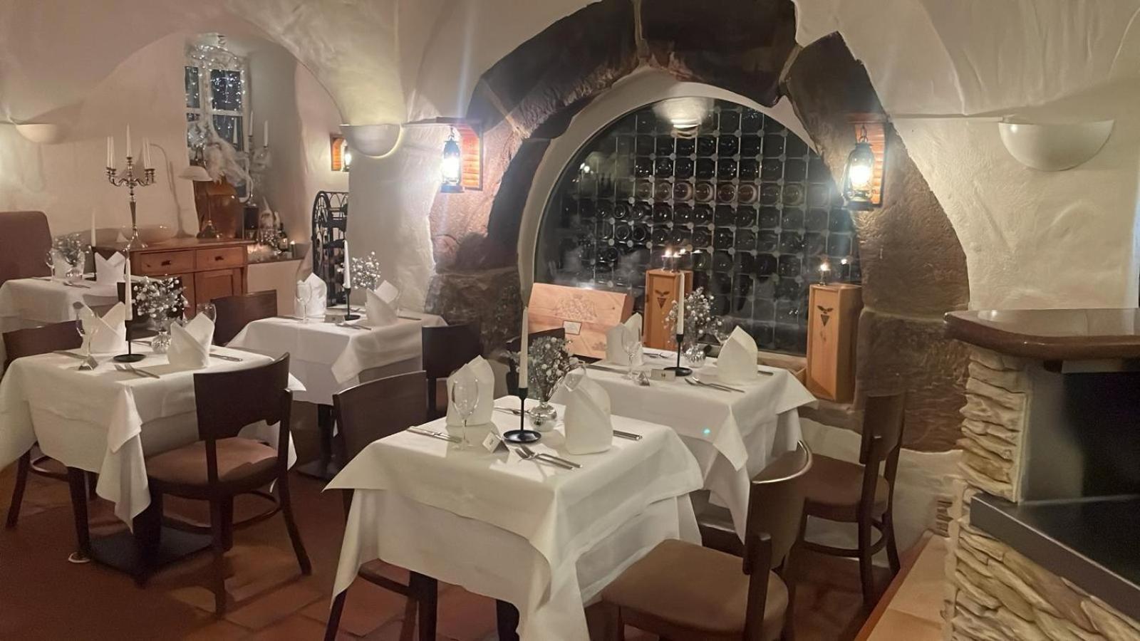 Hotel Restaurant Altes Badhaus Ебербах Екстер'єр фото