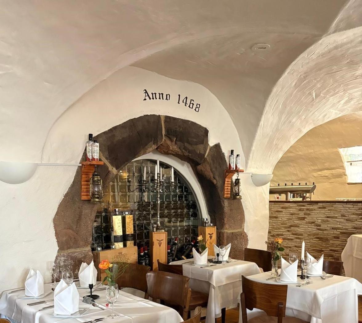 Hotel Restaurant Altes Badhaus Ебербах Екстер'єр фото